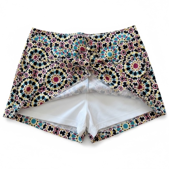 Izod Golf Skirt - Picture 4 of 7